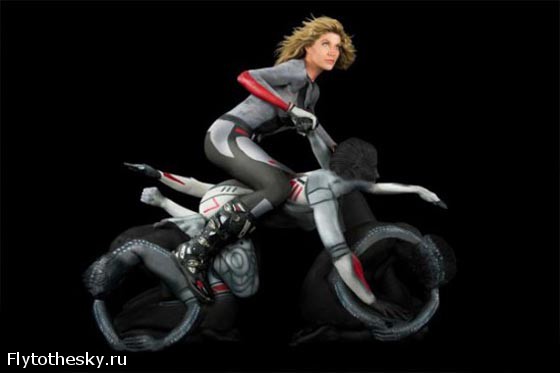 Искусство боди-арта: мотоциклы из людей (3)