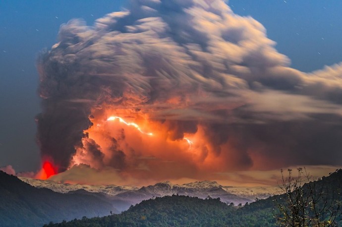 извержение вулкана в Чили (2)