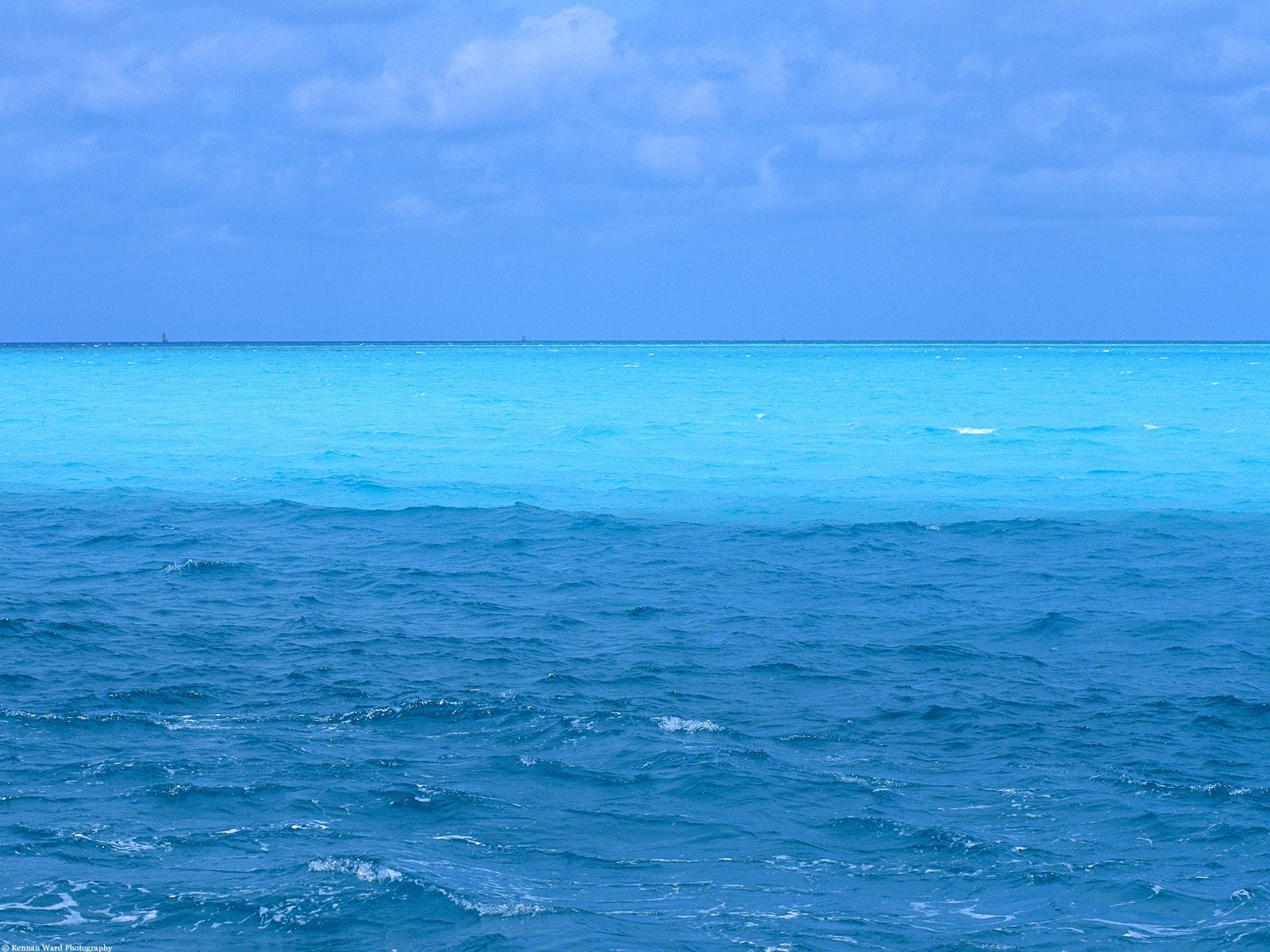 Есть ли тихий океан. Океан. Тихий океан. Голубое море. Тихое море.