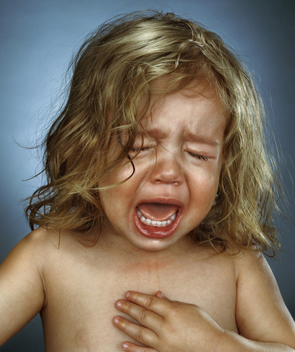 Фотографии плачущих детей (6)