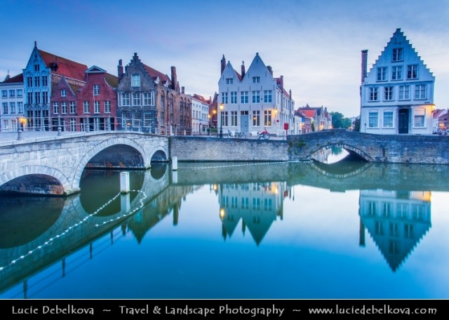 Europe - Belgium - West Flanders - Bruges - Brugge - UNESCO World Heritage Site - Well preserved medieval historic city - One of the most beautiful cities in Europe - Veritable open air museum with cobbled streets & waterways