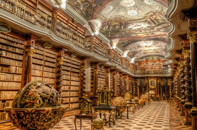 Самая красивая библиотека в мире. ФОТО