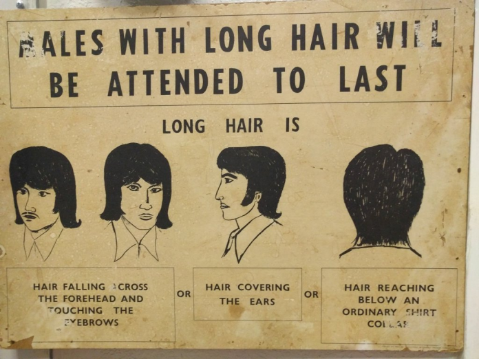 Почему в Сингапуре запретили длинные волосы